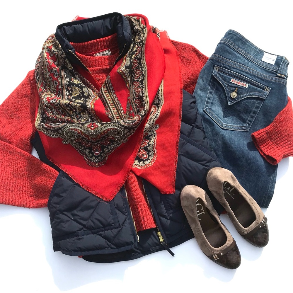 Women’s Bundle Box up to 5lbs of Custom Curated fashion pieces just for you!!